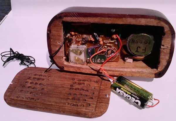 Radio en miniatura Watt WR115